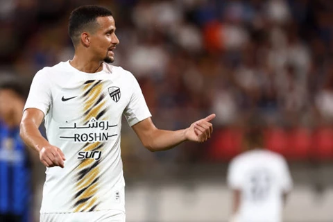 كلف الاتحاد مليون يورو في المباراة الواحدة.. فيليبي ينضم إلى مارسيليا مجانا